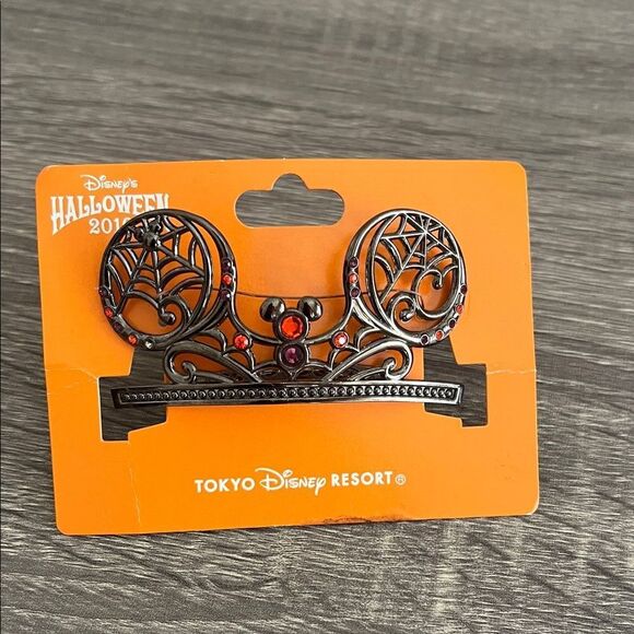 Disney Parks Tokyo Disney Halloween Crown - Picture 1 of 4